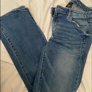 Comfy petite jeans